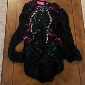 Lineup custom jazz costume. Small adult